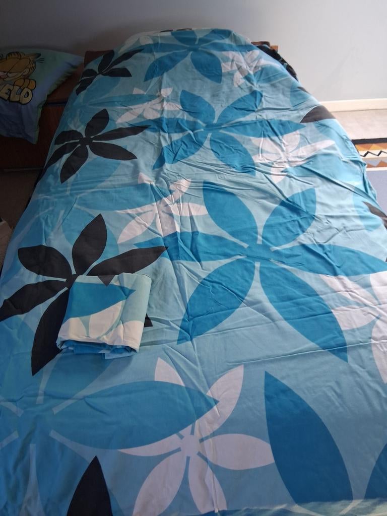 Dekbedovertrek en kussensloop eenpersoonsbed, Ophalen of Verzenden, Dekbedovertrek