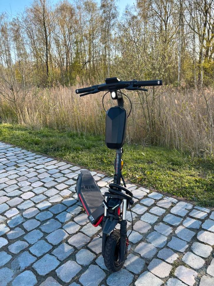Ninebot ZT3 Pro, Vélos & Vélomoteurs, Trottinettes, Comme neuf, Step électrique (E-scooter), Enlèvement ou Envoi