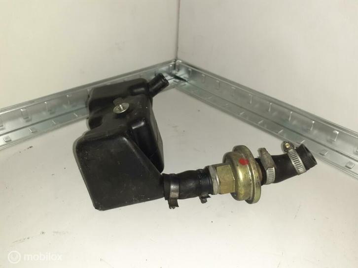 Carterbeluchting carterontluchting  Paso 750 906 907 907ie, Motos, Pièces | Ducati, Utilisé, Enlèvement ou Envoi