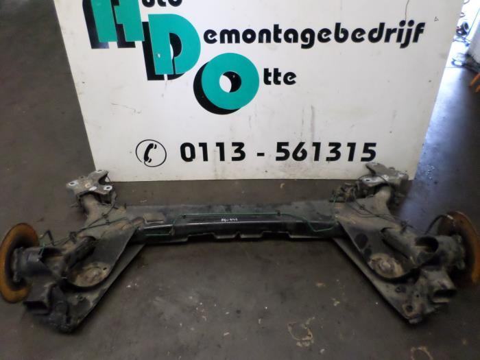 Achteras voorwielaandrijving van een Renault Megane (Megane, Auto-onderdelen, Remmen en Aandrijving, Renault, Gebruikt, 3 maanden garantie