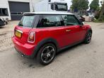 Mini Cooper 1,6 places PN-887-G 2006, Autos, Autos Autre, Achat, Entreprise, Boîte manuelle, Autre carrosserie