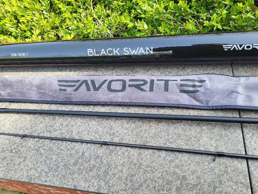 Favorite Black Swan, Ophalen, Nieuw, Werphengel