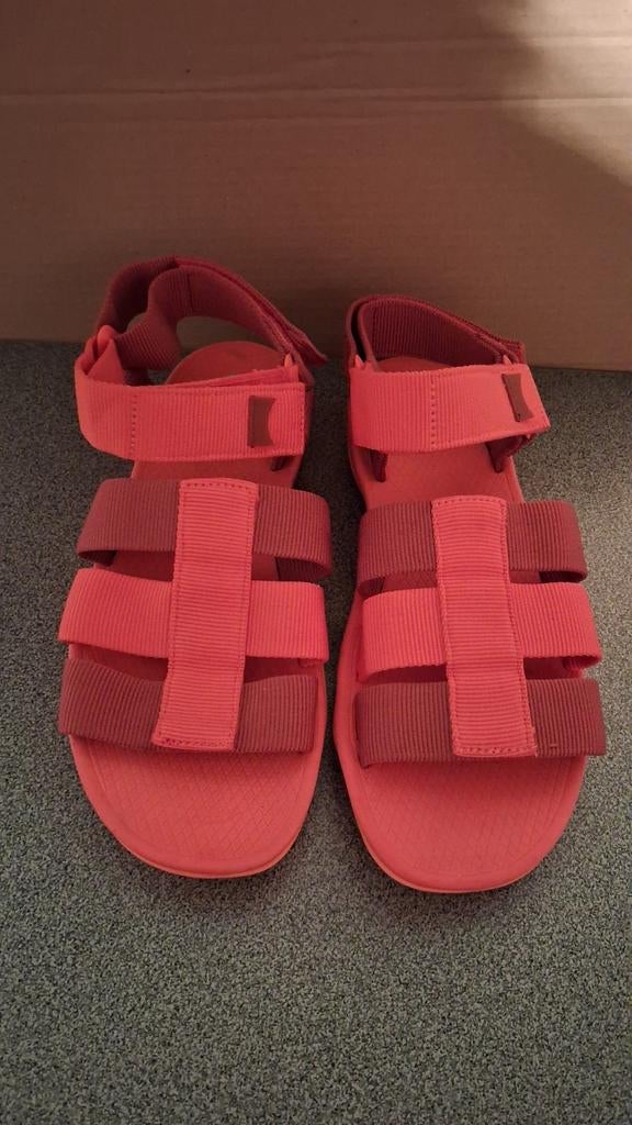Sandalen Camper maat 42 nieuw, Instappers, Ophalen of Verzenden, Rood, Nieuw