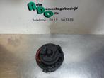 Moteur de ventilation chauffage d'un Renault Clio (Clio 4 12, Renault, -, 3 mois de garantie, Utilisé