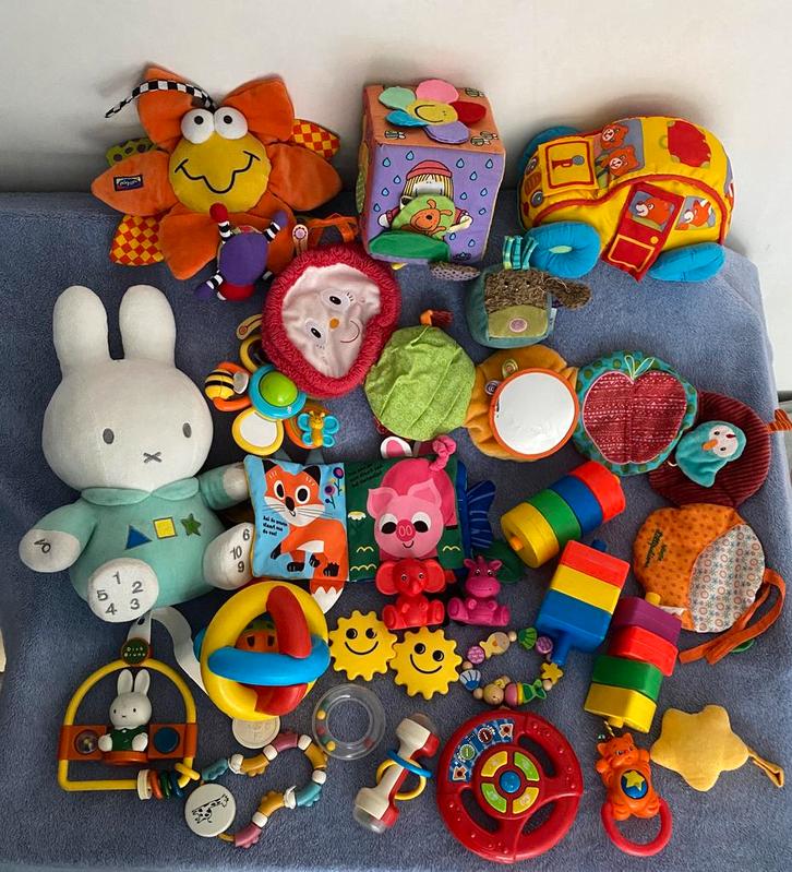 Groot pakket babyspeelgoed, Kinderen en Baby's, Speelgoed | Babyspeelgoed, Gebruikt, Ophalen