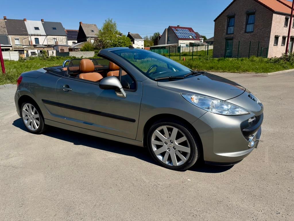 Peugeot 207 CC - 32.000 km (etat neuf), Cuir, Cabriolet, Boîte manuelle, Particulier