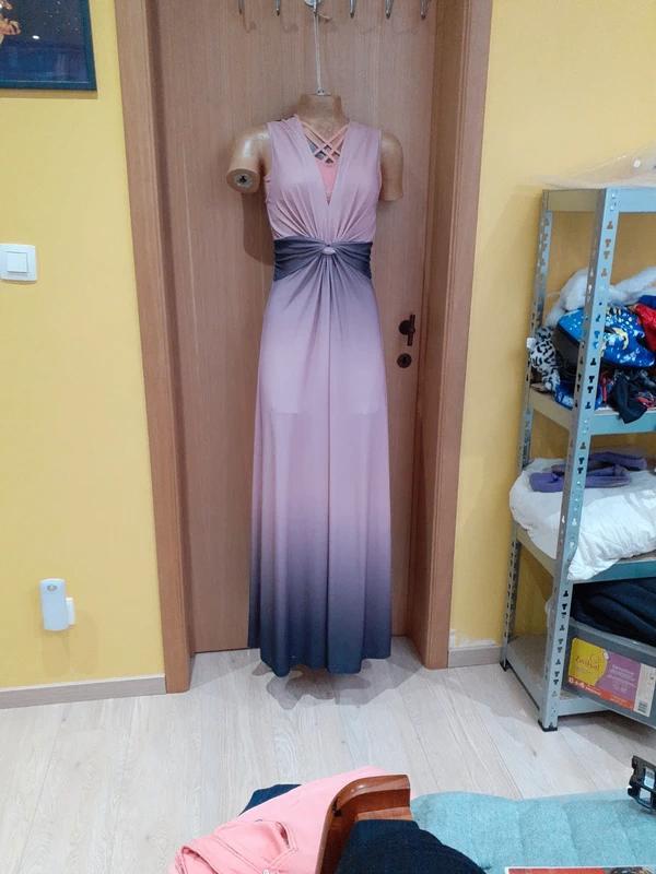 Robe longue de soirée gris/rose taille M (38) bon prix, Vêtements | Femmes, Robes, Porté, Taille 38/40 (M), Gris, Sous le genou