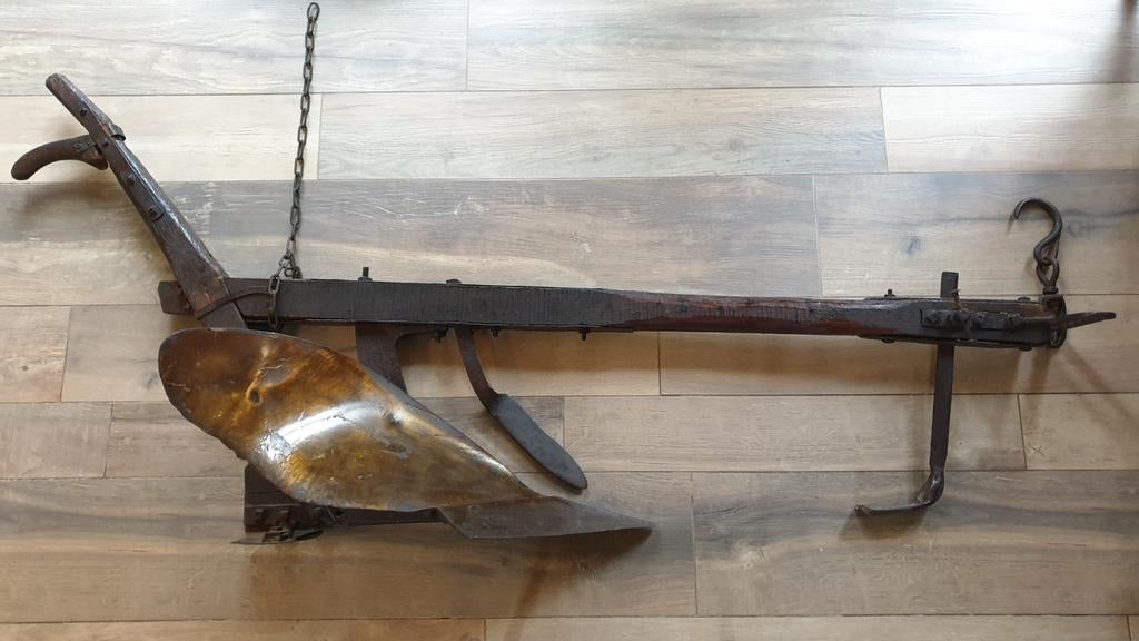 Antieke ploeg, Enlèvement