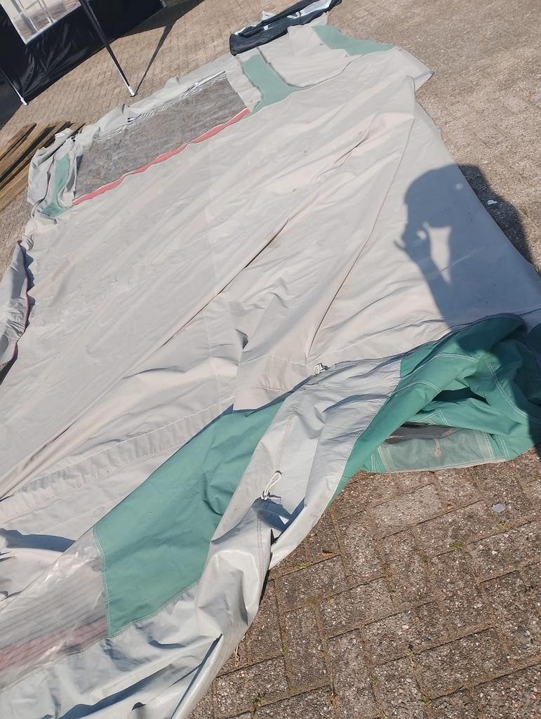 Voortent, Caravans en Kamperen, Voortenten en Luifels, Ophalen, Zo goed als nieuw, Overige merken