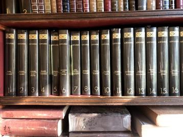 De Grote Larousse Encyclopedie in 23 delen uit 1983 beschikbaar voor biedingen