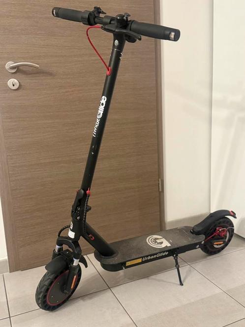 Trotinette électrique urban 30km autonomie, Fietsen en Brommers, Steps, Zo goed als nieuw, Ophalen of Verzenden