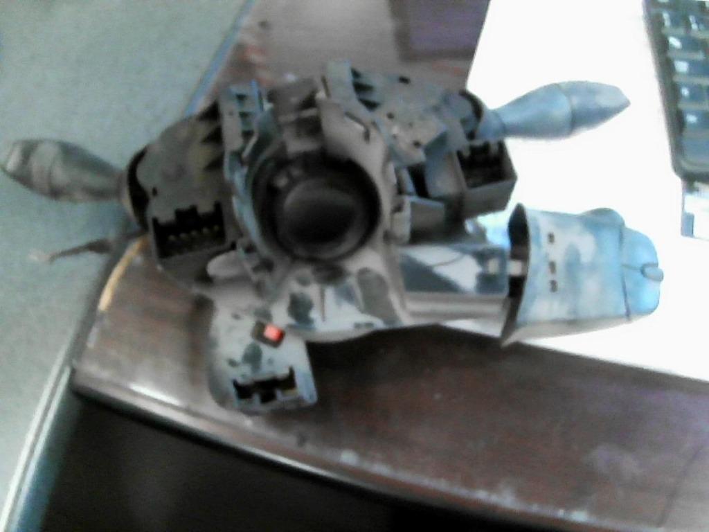 Commodo Ford Fiesta V 1.4 TDCI 57190937 (144), Enlèvement ou Envoi, Utilisé, Ford