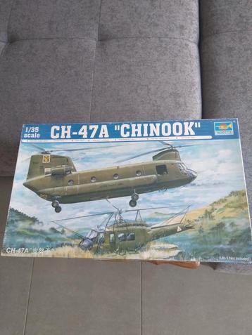 A vendre CH-47A CHINOOK 1/35 