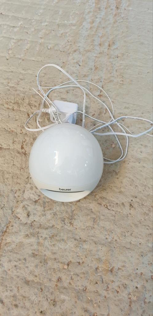 Wake up Light Beurer WL32, Elektronische apparatuur, Wekkers, Zo goed als nieuw, Digitaal, Ophalen of Verzenden