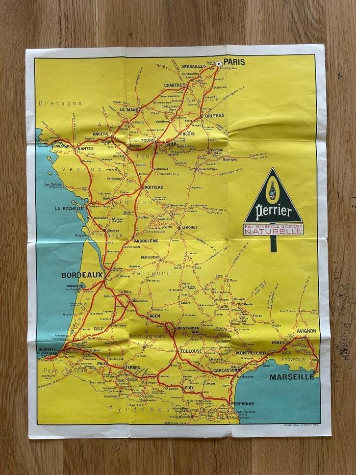 oude franse wegenkaart Perrier Paris Biarritz Marseille, Boeken, Atlassen en Landkaarten, Nederland, Ophalen of Verzenden