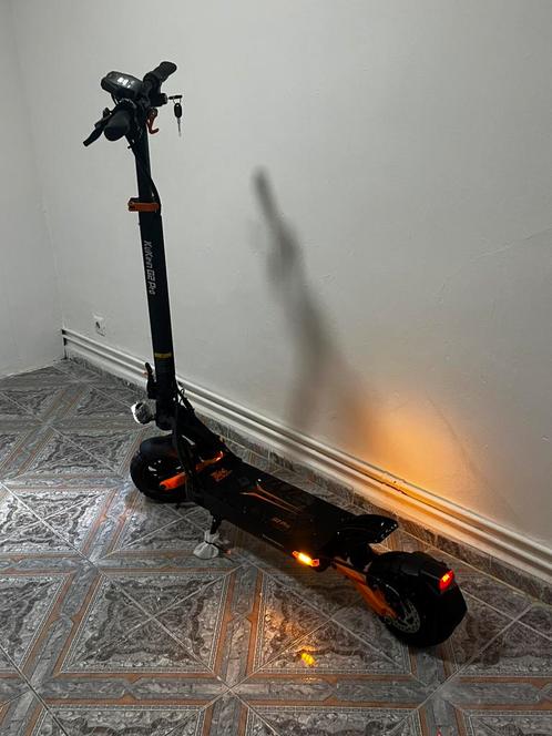 Elektrische step, Fietsen en Brommers, Steps, Nieuw, Elektrische step (E-scooter), Ophalen