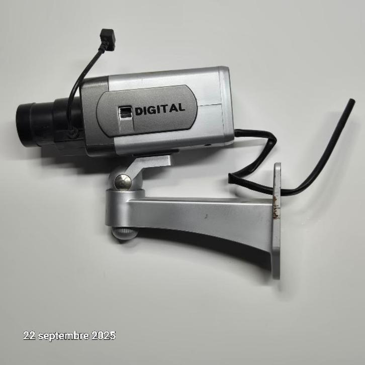 Dummycamera in doosformaat met lens, Audio, Tv en Foto, Fotocamera's Analoog, Zo goed als nieuw, Compact, Overige Merken, Verzenden