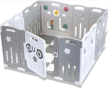 Mega grote baby ~ peuter ~ kind box / speelbox / babybox beschikbaar voor biedingen