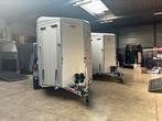 Drie paarts trailers Traveler G3 op stok, Dieren en Toebehoren, Paarden en Pony's | Trailers en Aanhangwagens, Ophalen, 3-paards trailer