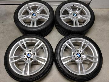 18 inch M velgen met zomerbanden BMW 3-serie F30 / F31, Auto-onderdelen, Banden en Velgen, Ophalen, 18 inch, Gebruikt, 255 mm