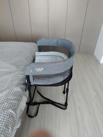 Hondenbed small voor aan bed te hangen. beschikbaar voor biedingen
