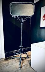 Panneau d’affichage (départ/arrêt) pour gondoles à Venise., Enlèvement