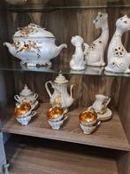 Porselein thee set/Kattenbeelden, Antiek en Kunst, Antiek | Servies compleet, Ophalen