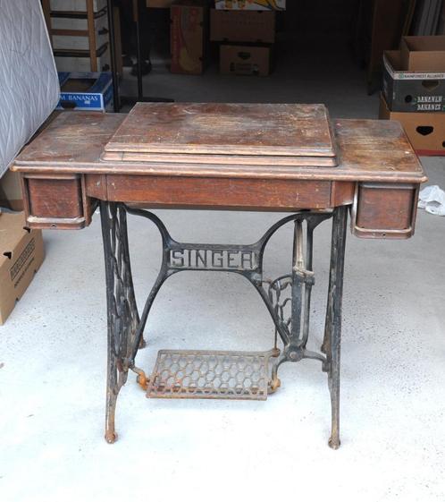 meuble machine a coudre singer vintage, Antiek en Kunst, Antiek | Naaimachines, Ophalen of Verzenden