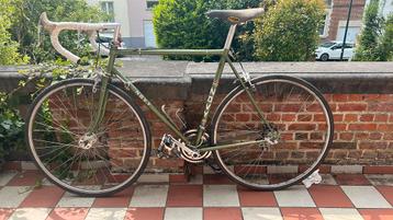 Novy Racefiets vintage groen kours fiets  beschikbaar voor biedingen