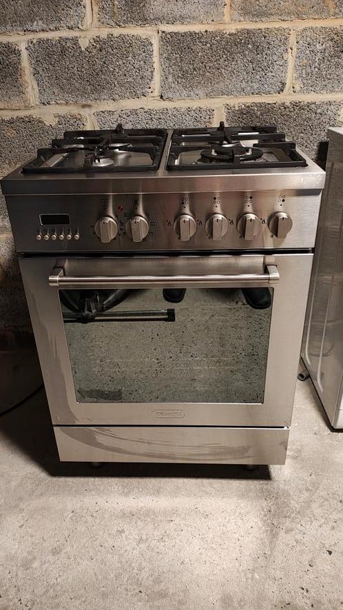 cuisinière Delonghi inox, Elektronische apparatuur, Fornuizen, Gebruikt, Vrijstaand, 4 kookzones, Grill, Hete lucht, Ophalen