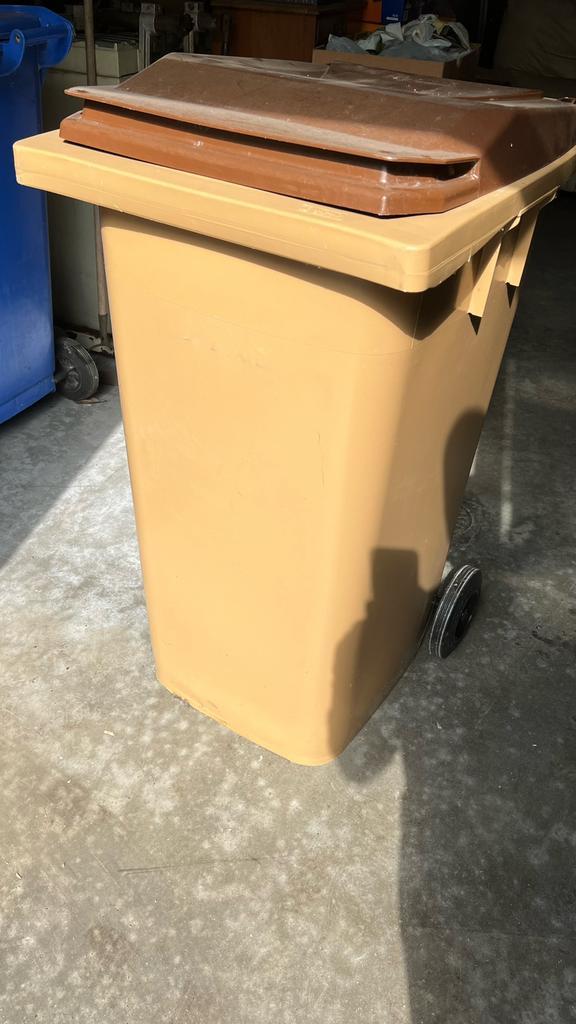 Mobiele containers, Doe-het-zelf en Bouw, Containers, Ophalen