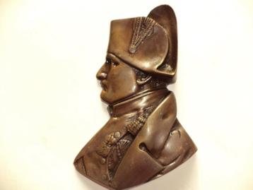 antiek bronzen plaat Napoleon veldheer plaque origin. patina beschikbaar voor biedingen