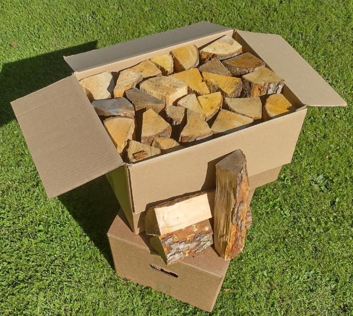 Brandhout in 35-liter dozen – Droog en klaar om te stoken, Tuin en Terras, Brandhout, Blokken, Overige houtsoorten, Minder dan 3 m³