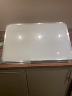 Whiteboard, Ophalen, Zo goed als nieuw
