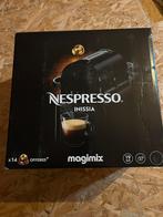 Nespresso koffiemachine, Elektronische apparatuur, Koffiezetapparaten, Ophalen, Gebruikt, Koffiemachine, Koffiepads en cups