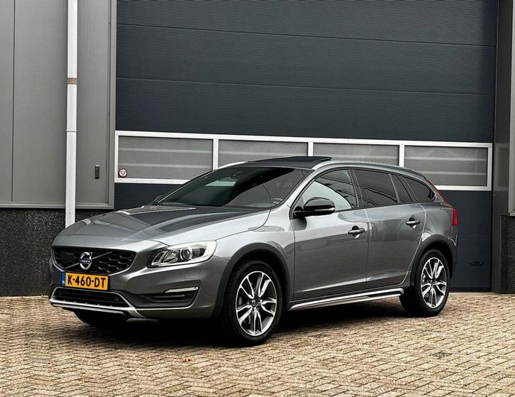Volvo V60 Cross Country 2.0 D3 Summum bj.2016 Camera|Leder|T, Auto's, Volvo, V60, ABS, Adaptieve lichten, Airbags, Bluetooth, Boordcomputer