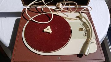 Fontana vintage vinyl platenspeler beschikbaar voor biedingen