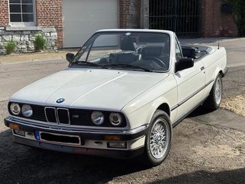 Bmw E30 320 cabriolet, Cuir, Cabriolet, Bleu, 2 portes