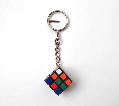 Porte-clés imitation mini Rubik's cube vintage des années 80, Verzamelen, Sleutelhangers, Gebruikt, Ophalen of Verzenden