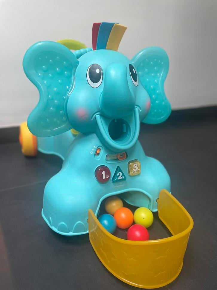 Infantino Sensory Ollie 3 In 1 Olifant Loopwagen, Kinderen en Baby's, Speelgoed | Babyspeelgoed, Zo goed als nieuw, Overige typen