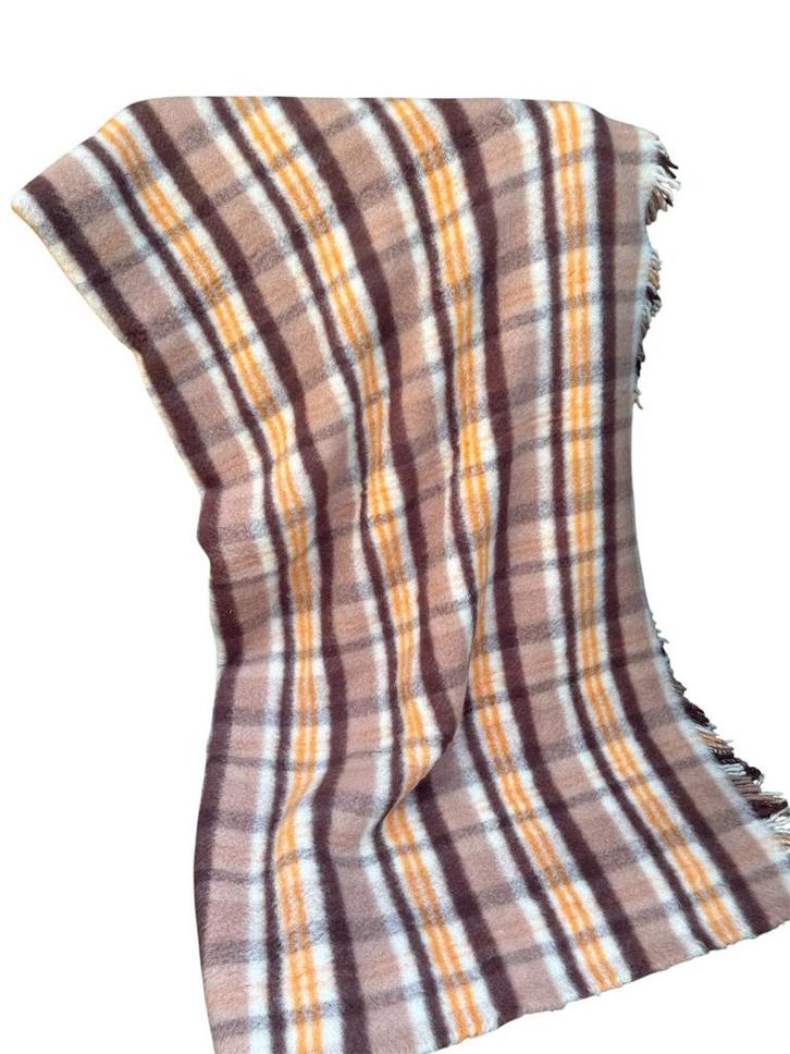 SOLEMIO wol deken geruit 240x220 cm - NIEUWSTAAT, Huis en Inrichting, Woonaccessoires | Plaids en Woondekens, Ophalen of Verzenden