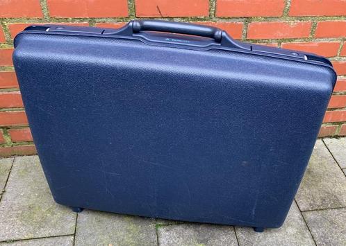 Valies Samsonite met sleutel -  in zeer goede staat !, Handtassen en Accessoires, Koffers, Zo goed als nieuw, Hard kunststof, Slot