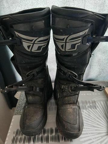 Bottes moto cross beschikbaar voor biedingen