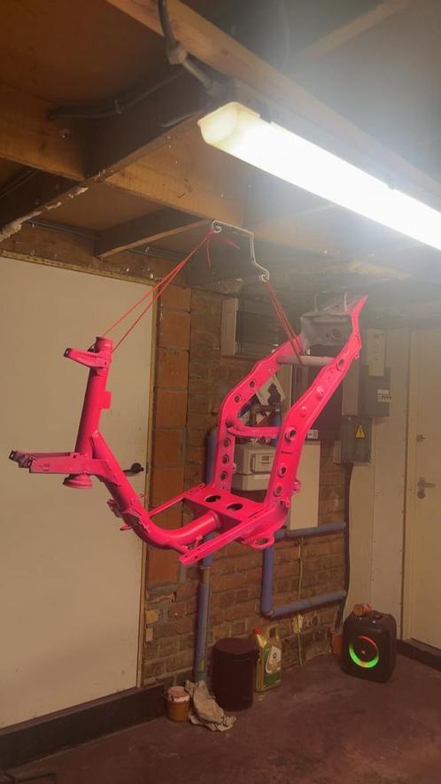 Gilera stalker project, Fietsen en Brommers, Brommeronderdelen | Algemeen, Zo goed als nieuw, Frame, Ophalen
