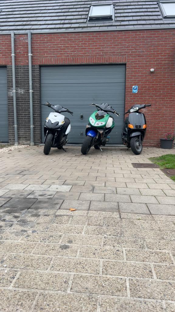 Peugeot speedfight 1 lc dubbeldisc, Fietsen en Brommers, Scooters | Peugeot, Zo goed als nieuw, Speedfight, Klasse A (25 km/u)