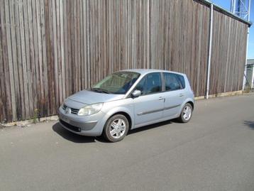Renault Scenic 1.5 DCI, Airco en Trekhaak.  500 euro. beschikbaar voor biedingen