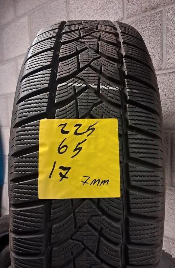 225 65 17 225/65/17 225/65r17 winter, Auto diversen, Autosport-onderdelen, Zo goed als nieuw, Ophalen