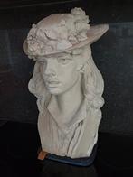 replica van ť Bloemen meisje van RODIN., Tuin en Terras, Tuinbeelden, Ophalen, Zo goed als nieuw, Steen