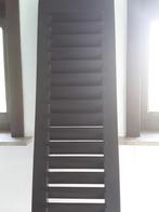 10 luiken in meranti hout., Enlèvement