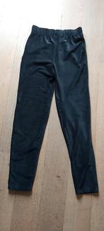 Nieuwe zwarte broek in zacht fluweel maat 36, Kleding | Dames, Ophalen of Verzenden, Zo goed als nieuw, Maat 36 (S)